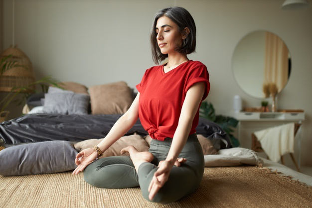 How to Use CBD Oil to Improve Your Meditation Routine